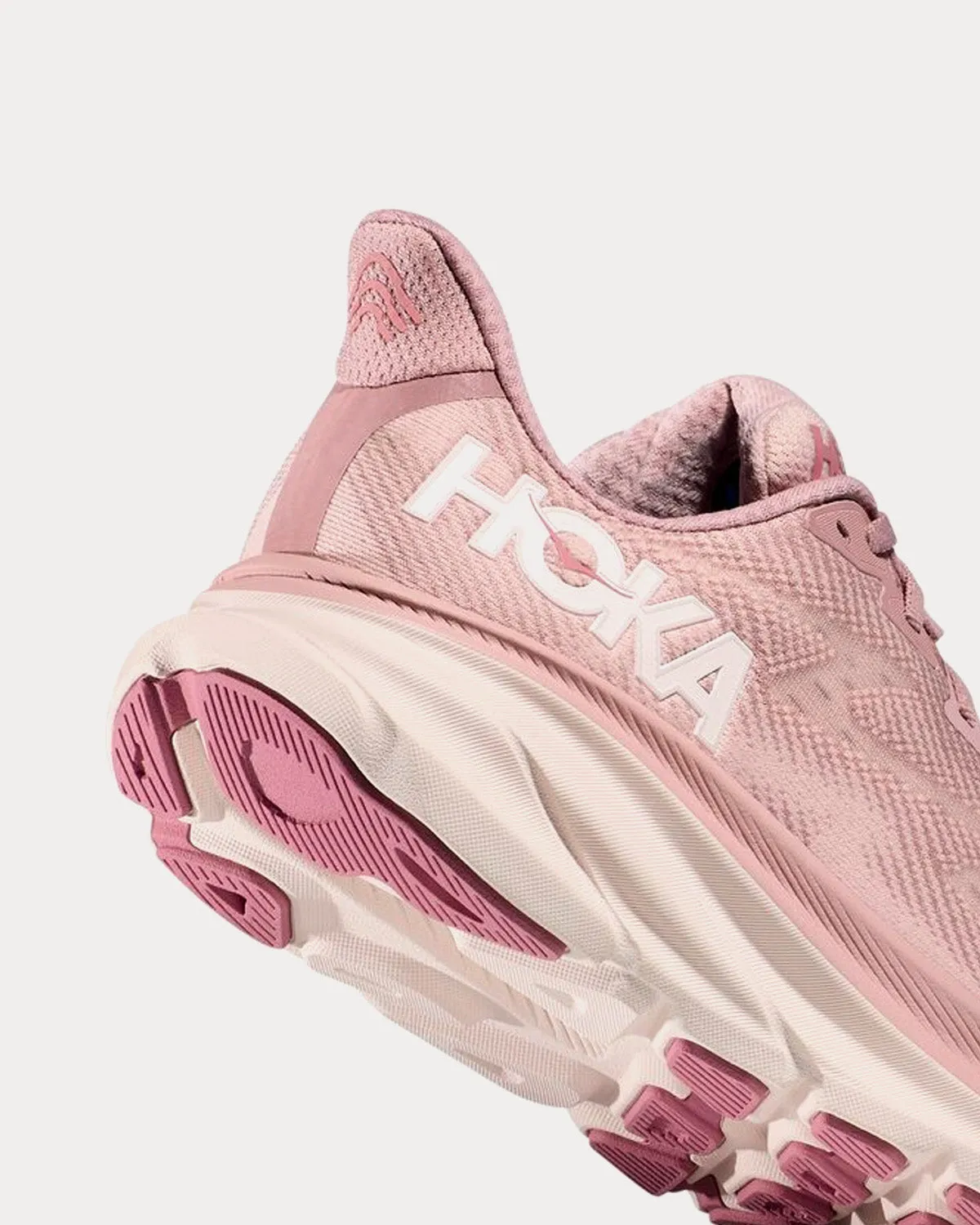 Clifton 9 Pale Mauve / Peach Whip Running Shoes