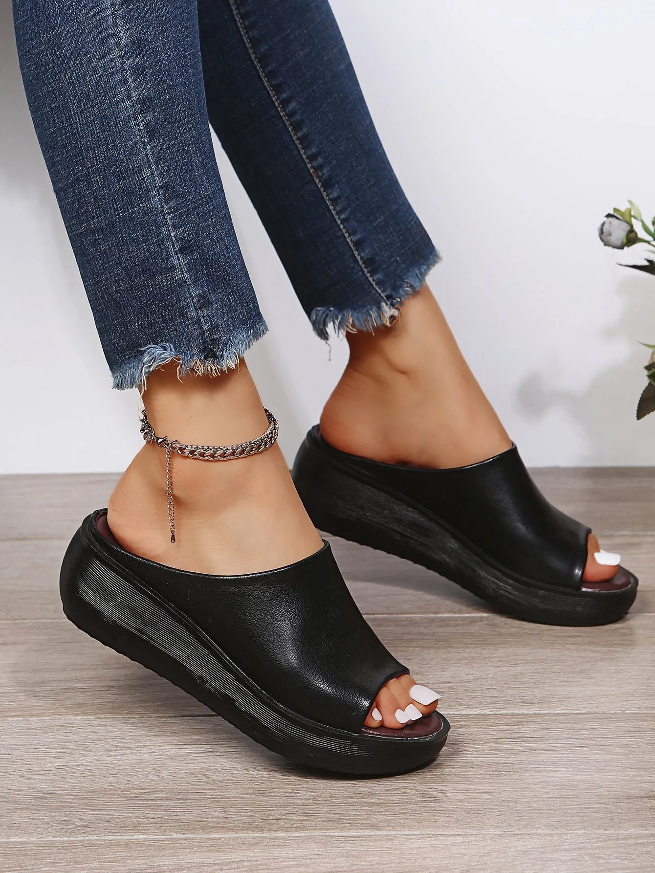 Comfy Ladies Leather Sole Slippers