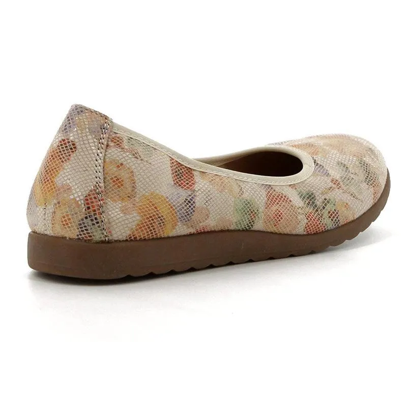 Soft Style by Hush Puppies Soft Halen Pump - Natural