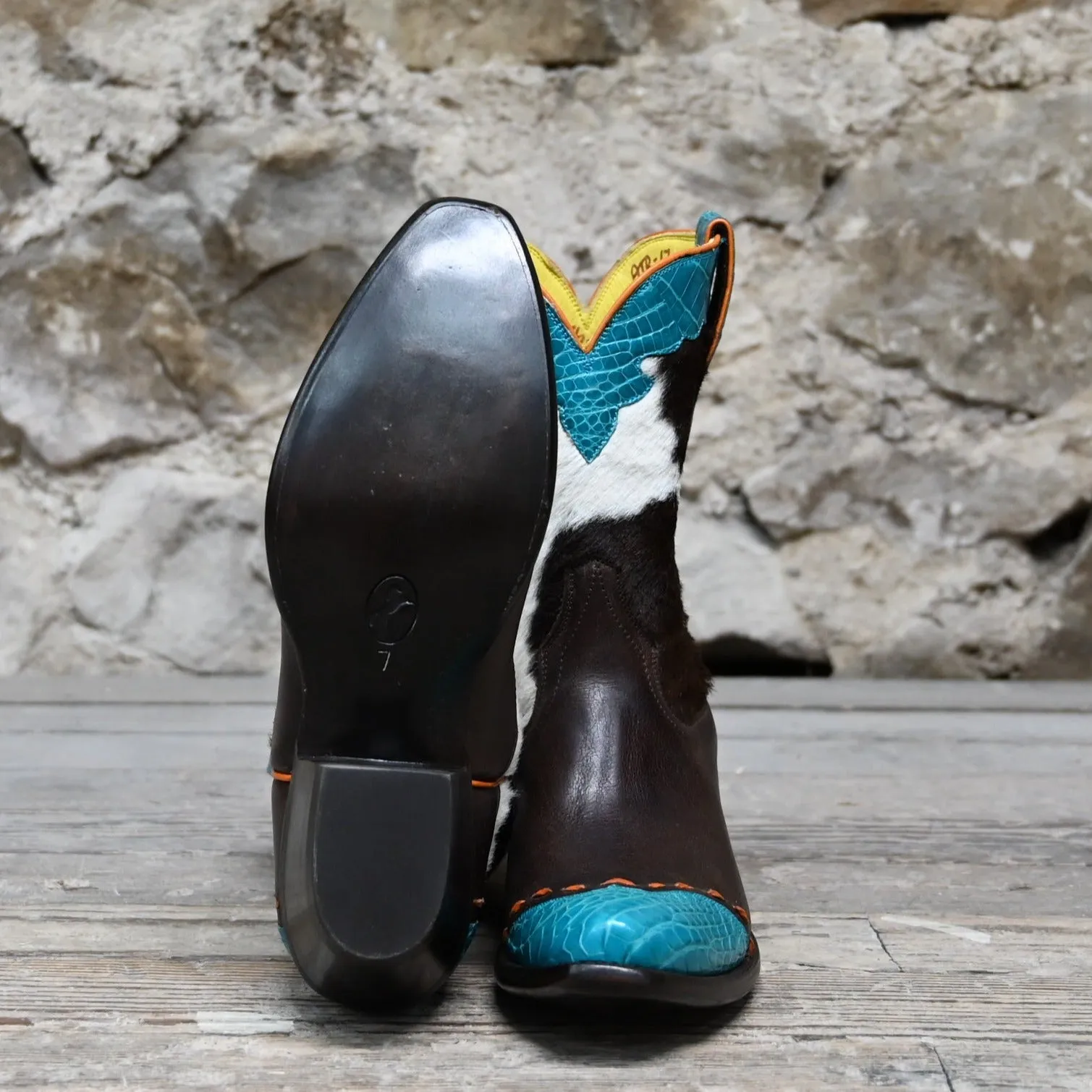 Stallion Ladies Vintage Western Hair On Peewee W/Turquoise Croc Wingtip